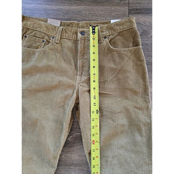 Levi’s Tan Corduroy Pants Women's 33x30 Vintage Vibes Straight Leg Fall Staple - Picture 7 of 9